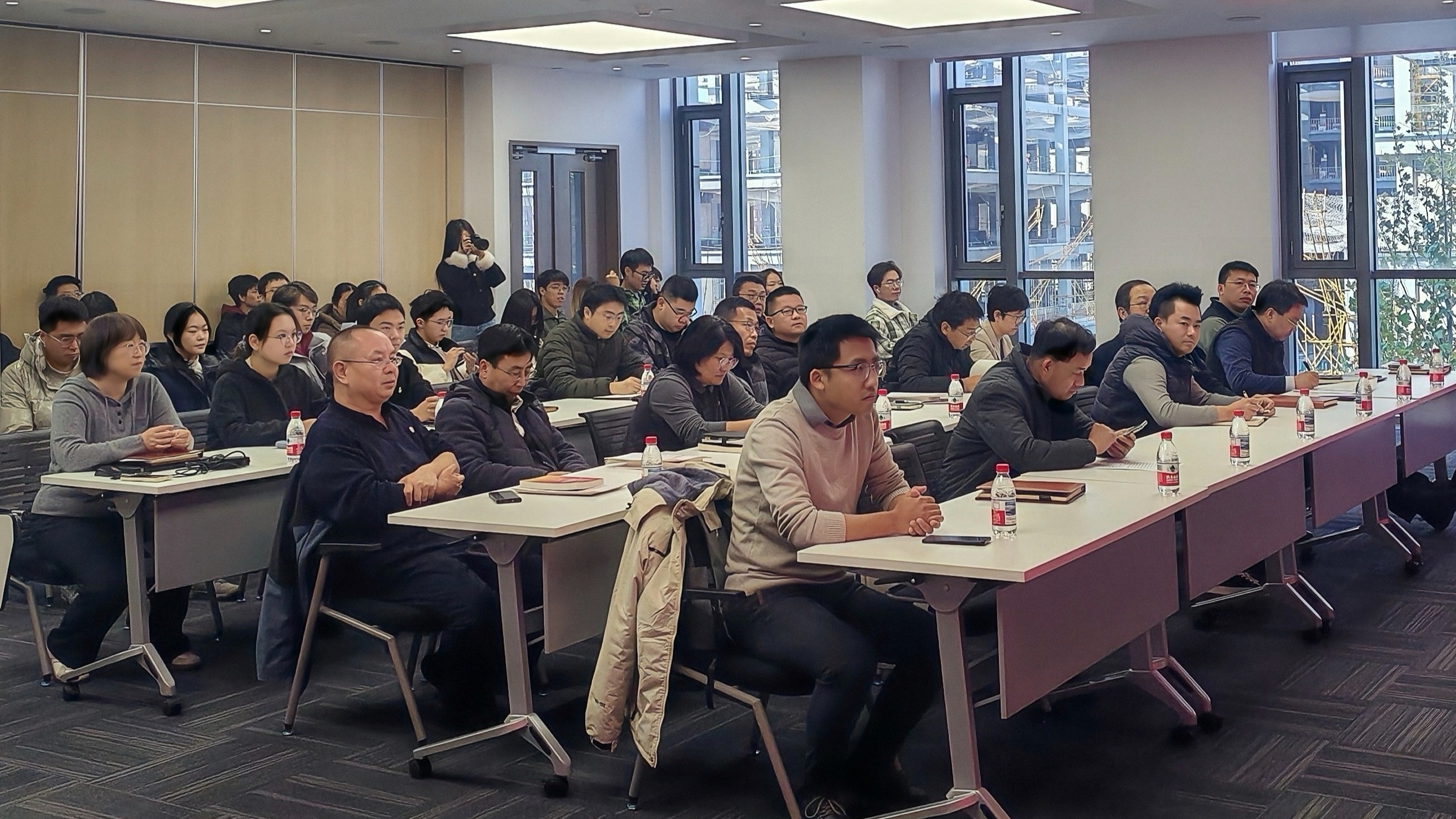 英国上市公司365