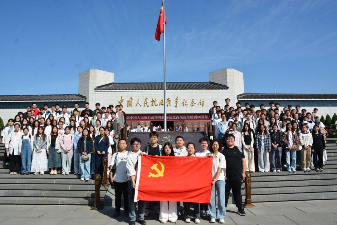 英国上市公司365