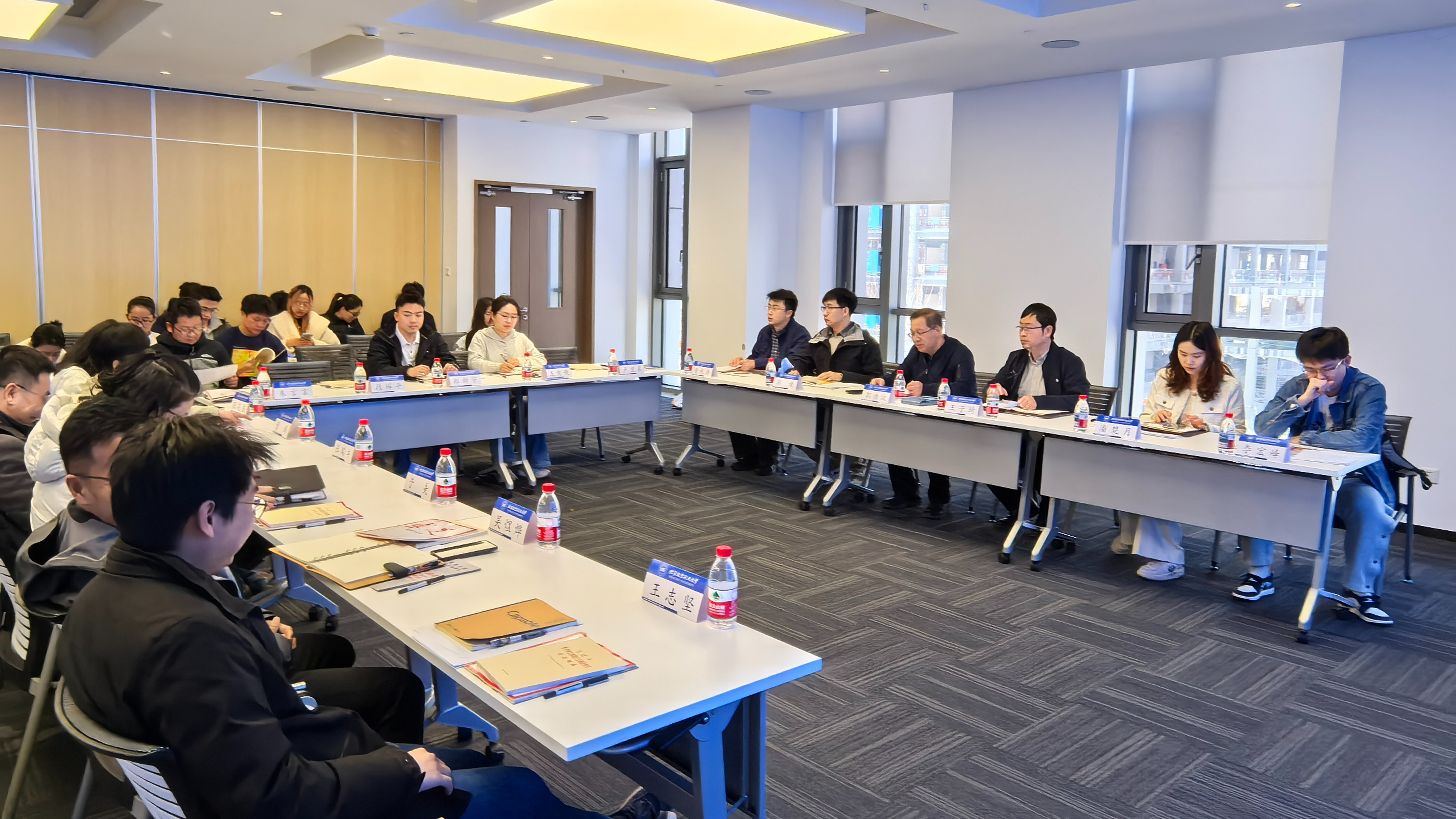 英国上市公司365