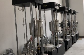 英国上市公司365