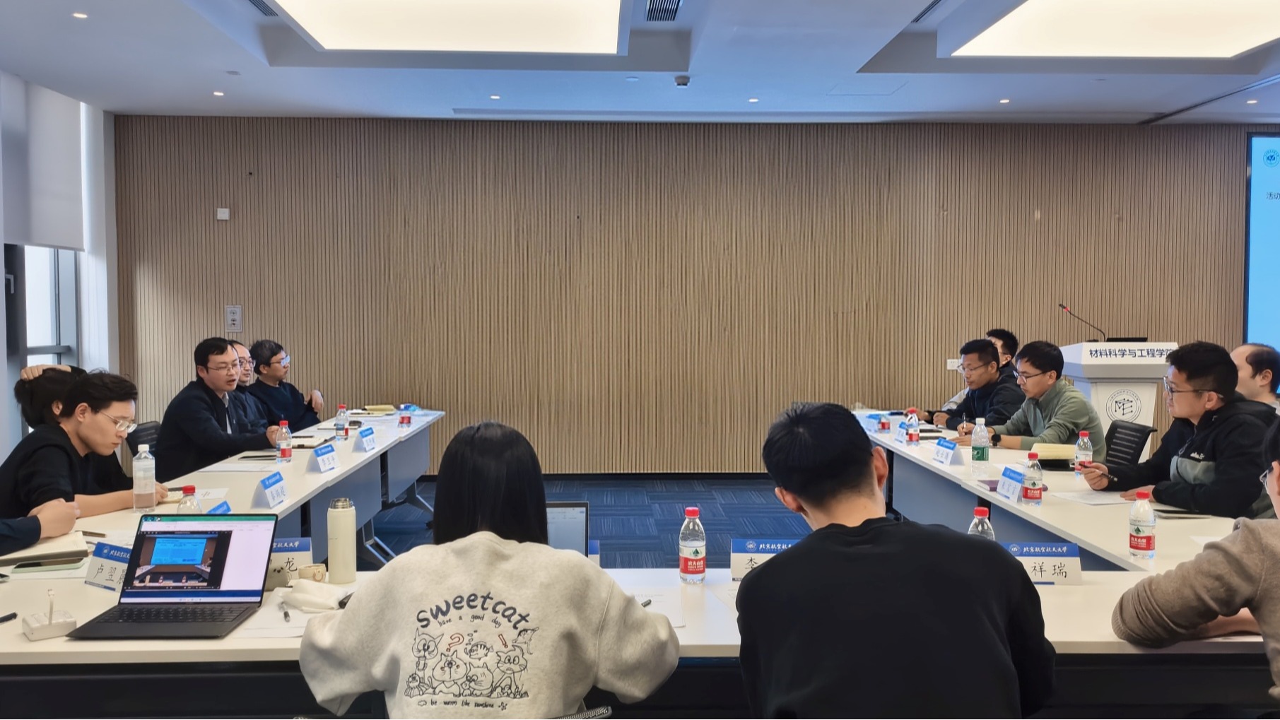 英国上市公司365