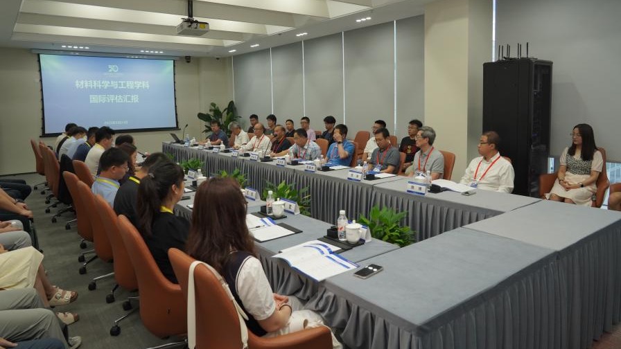 英国上市公司365