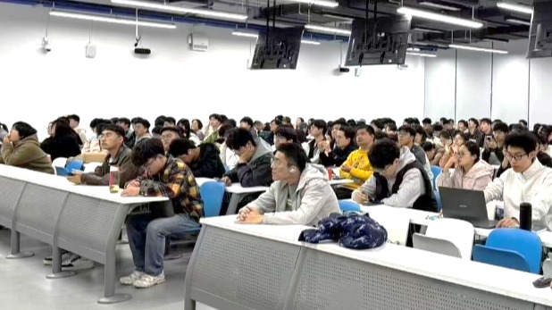 英国上市公司365