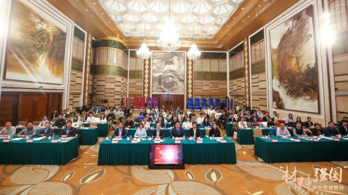 英国上市公司365